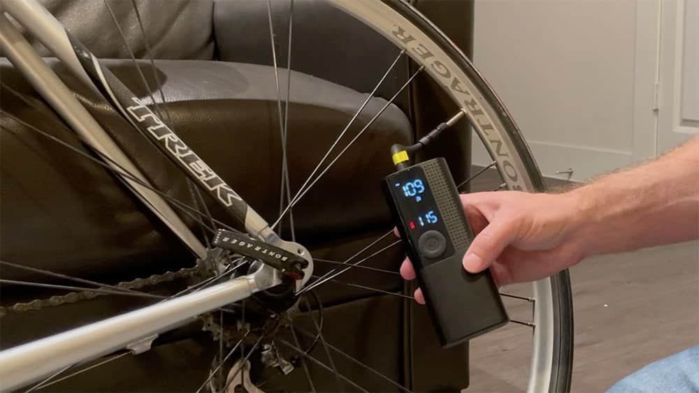 Airmoto Tire Inflator 9